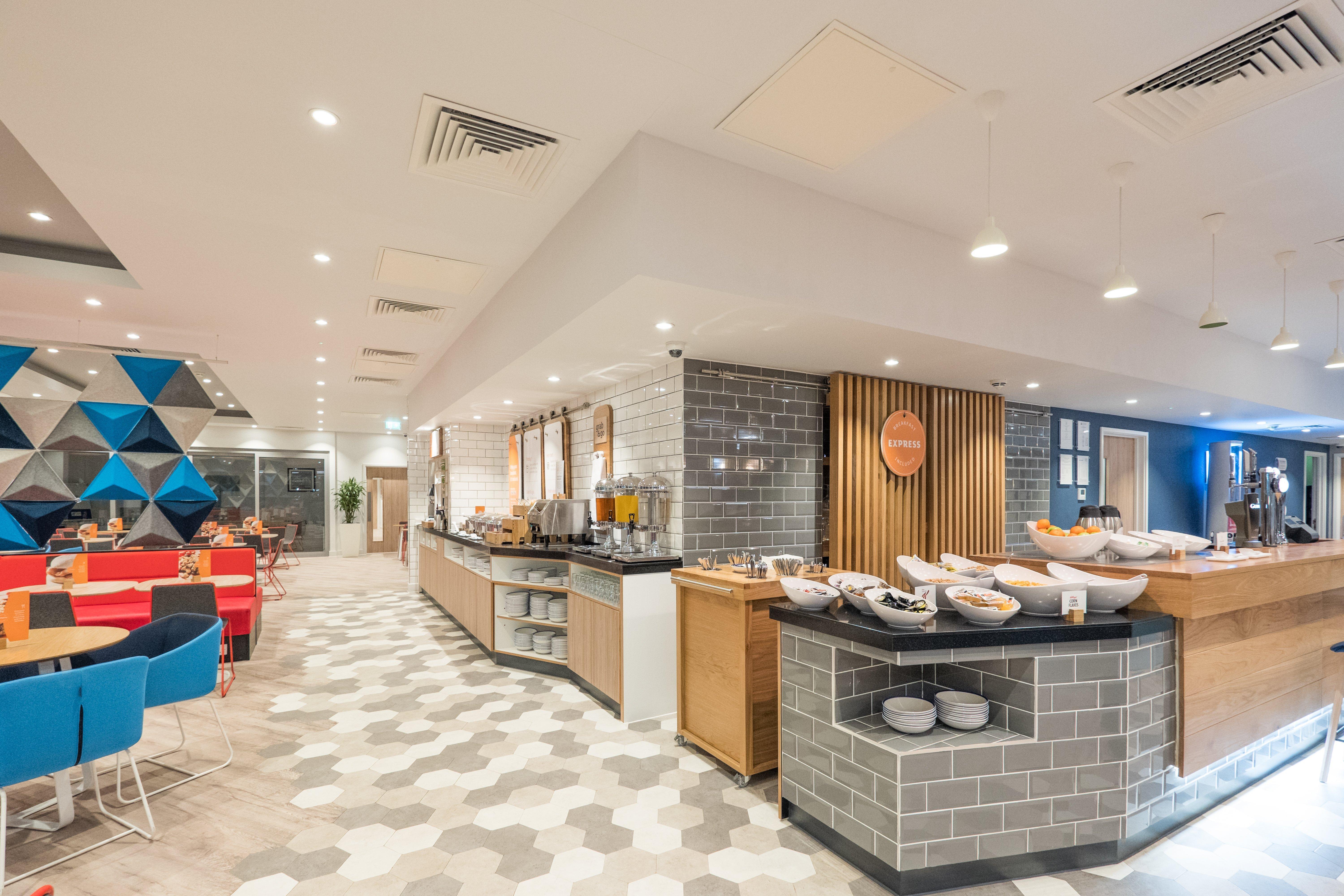 Holiday Inn Express - Stockport, An Ihg Hotel Ngoại thất bức ảnh